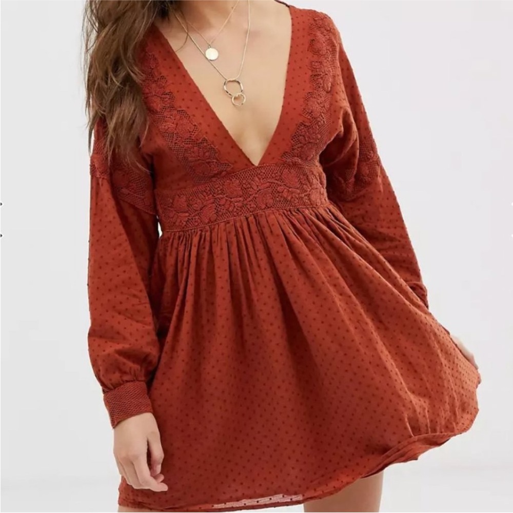 Free People Sugarpie Crochet Mini Dress Deep V Smocked Tie Waist Cinnamon Large - Picture 7 of 15